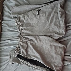 Medium‎ Puma Joggers